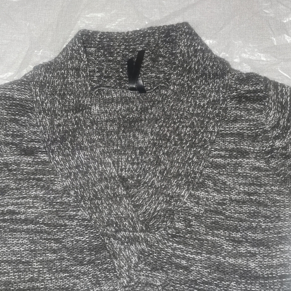 Razzle Dazzle large L  Dark Grey Gray tweed light grey V neck sweater - Picture 3 of 13